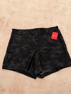 SPANX Black Camouflage High-Waisted Women's Shorts